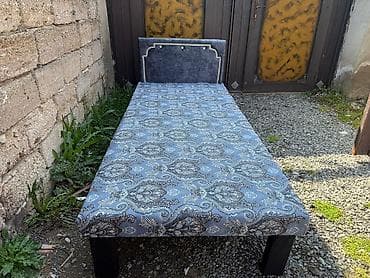 ucuz linoleum: 1 nəfərlik çarpayılar 60 manat. 2 nəfərlik taxt 110 manat — 8