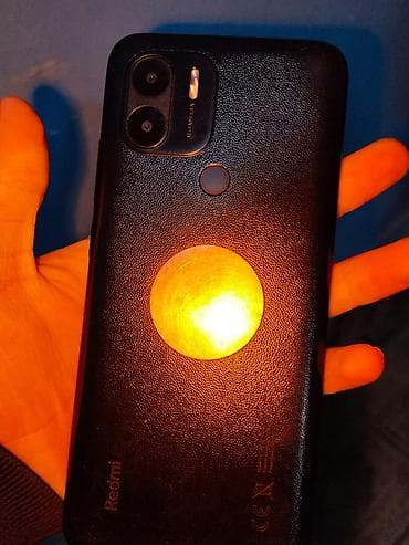 xiaomi mi a1: Android smartfon Xüsusiyyətlər: - Ekran: tam ölçülü displey, damcı — 5