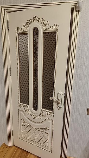 Təcili 5 ədəd satılır biri 70 azn. Qapı soldan sağa uzunluq 80