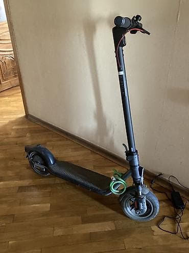 cd disk: Elektrik skuter – qatlana bilən, şəhər daxili sürüş üçün - Rəng: qara — 4