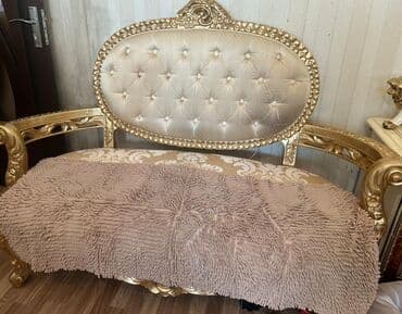 paletlərdən ibarət divan: Divan və jurnalnı. 5 il əvvəl baha qiymətə alınıb çox keyfiyyətli — 4