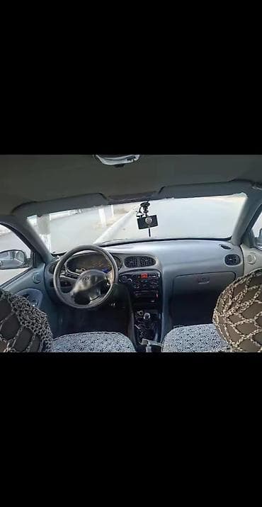 015 diskleri: Hyundai Elantra sedan - Kuzov: qara rəng, 4 qapı, arxa spoylerli - — 2