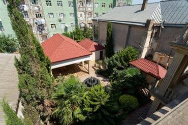 ev certiyojları: 6 otaqlı, 600 kv. m, Orta təmir — 3