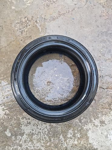 bbc disk: İşlənmiş Şin Bridgestone 235 / 40 / R 19 — 1