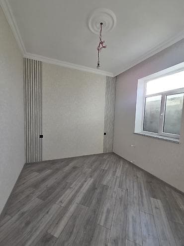 ev t: 4 otaqlı, 130 kv. m, Yeni təmirli — 4