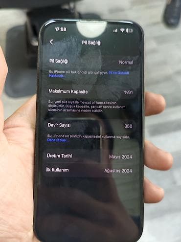 iph 13 pro: IPhone 15 Pro, 128 GB, Black Titanium, Face ID — 4