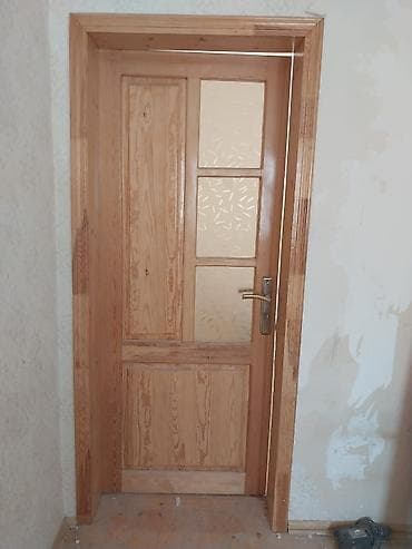 seyf qapilar gence: Qapi 3eded 220/90sm
100azn biri
Qobu kend 9011 leli — 1