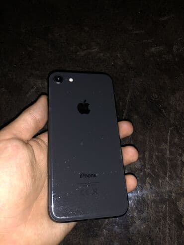 IPhone 8, 64 GB, Space Gray, Barmaq izi