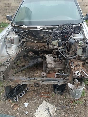 mazda rx 8: Seat Toledo: 1.9 l | 1997 il 300000000 km Sedan — 2