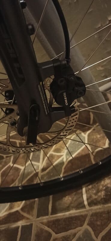 cube velosiped: Cube nature 28 ölcü heçbir problemi yoxdur. Material: Alüminium — 13