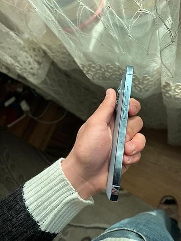 ikinci el utu: IPhone 13 Pro, Sierra Blue — 3