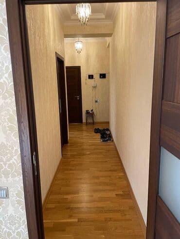 ilkin ödənişi 10000 olan evlər: 2 otaqlı, Yeni tikili, m. Neftçilər, 74 kv. m — 10