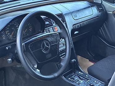 Avtomobil alışı: Mercedes-Benz C-Class: 1.8 l | 1994 il Sedan — 6
