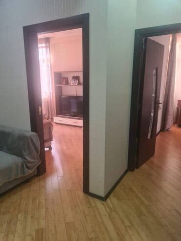 gunluk evler yasamalda: Yasamal rayonu (İnşaatçılar metrosu yaxınlığında) ərazisində inşa — 9