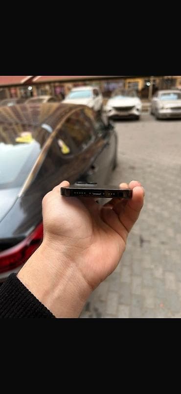 ipad 10 ikinci el: IPhone 14 Pro, Qara, Simsiz şarj — 4