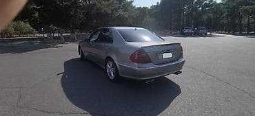 man tir: Mercedes-Benz E-Class: 2.7 l | 2003 il Sedan — 7