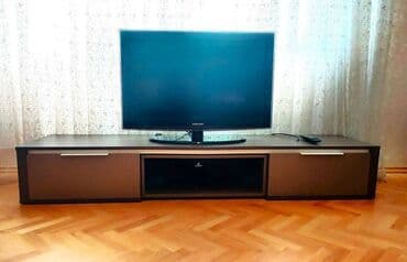 раковина с тумбой и зеркалом: Новый, Прямой ТВ стенд, С полками, Деревянный — 1