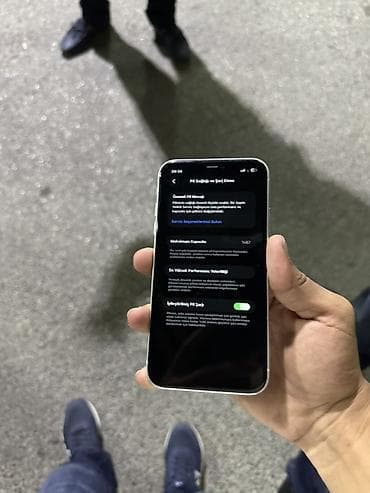 iphone azn: IPhone 11, Ağ — 3