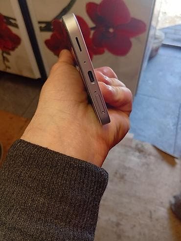 telefon alisi ve satisi: Samsung Galaxy A36, 256 GB, rəng - Gümüşü, İki sim kartlı — 4