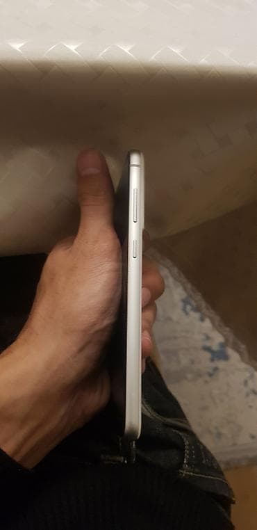 galaxy a 10: Samsung Galaxy S21 5G, 128 GB, rəng - Gümüşü, Sensor, Barmaq izi, Simsiz şarj — 5