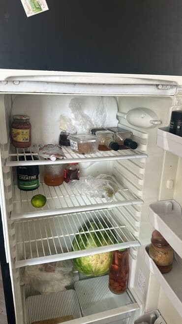 зил москва холодильник: Б/у 2 двери Indesit Холодильник Продажа, цвет - Черный — 3