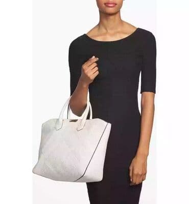 ağ qadın cantaları: Əl çantası, Burberry, Yeni — 10