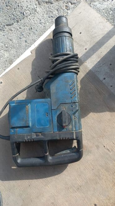 Seyflər: Ağır sinif elektrikli perforator/çəkic – beton və daşın sökülməsi — 2