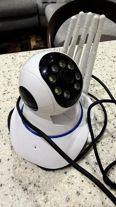 dvi kabel: Wi‑Fi IP təhlükəsizlik kamerası - Daxili Wi‑Fi modulu və 4 ədəd — 4