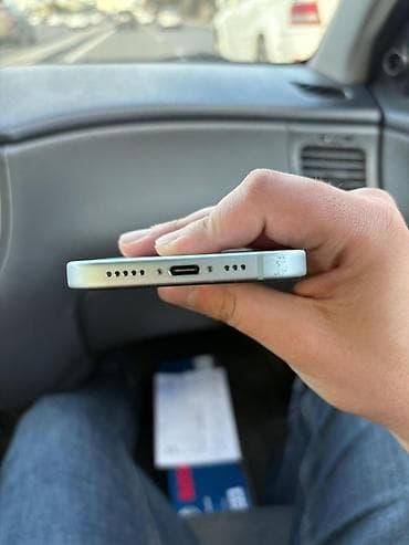 işlənmiş iphone: IPhone 15, 128 GB, Sierra Blue — 3