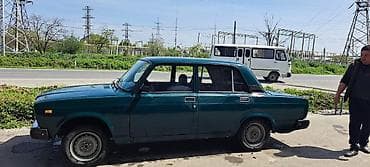 Aksesuarlar və tüninq: VAZ 2107 sedan - Kuzov: 4 qapılı, yaşıl rəng - Mühərrik: benzinli — 2