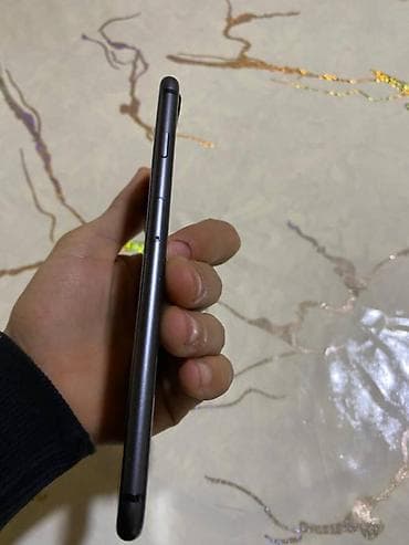 iphone 4 qiyməti: IPhone 8 Plus, 128 GB, Qara, Zəmanət, Barmaq izi, Simsiz şarj — 4