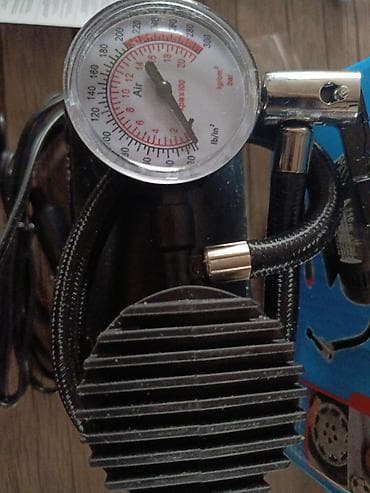 r15 tekerler: Avtomobil üçün 12V hava kompressoru – 300 PSI Xüsusiyyətlər: - — 2