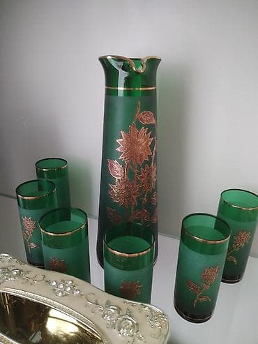 “Crystal Art” yaşıl şüşə/kristal süfrə dəsti - Tərkib: 1 ədəd sürahi