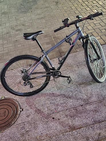 Şəhər və yüngül off-road üçün universal velosiped Gündəlik işə-gücə lalafo.az -da Şəhər və yüngül off-road üçün universal velosiped Gündəlik işə-gücə