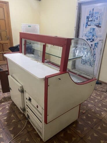 Cadillac: 130 * 190 * 90 — 2