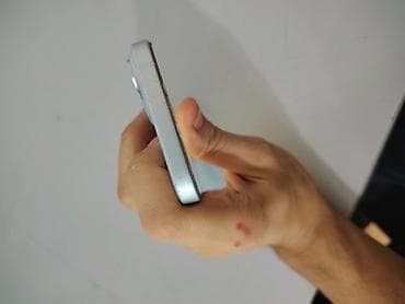 nokia 3 4: IPhone 15, 128 GB, Göy, Barmaq izi, Face ID — 2