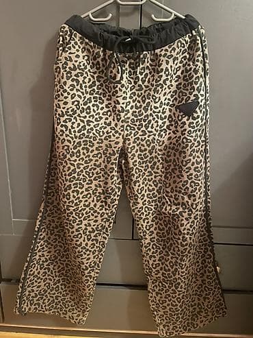 Leopard naxışlı geniş kəsimli şalvar - Dizayn: qum rəngli fon