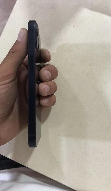 iphone se 4 price: IPhone 13, 128 GB, Face ID — 5