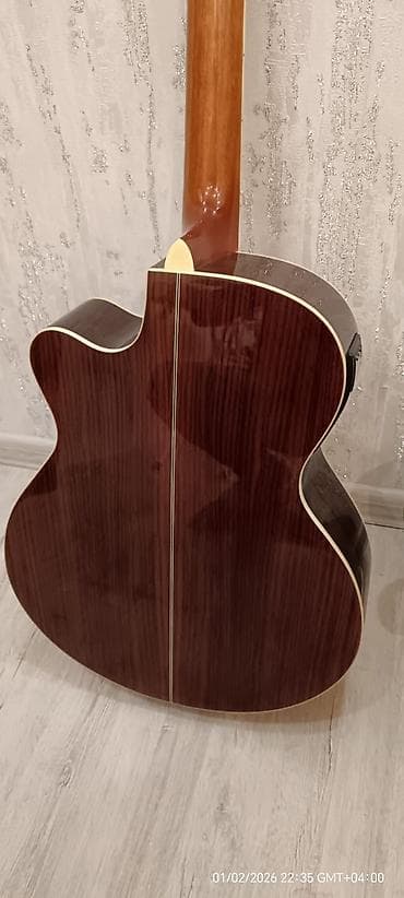 gitara balaca: Akustik gitara, 6 sim, İşlənmiş, Ünvandan götürmə, Ödənişli çatdırılma, Rayonlara çatdırılma — 1