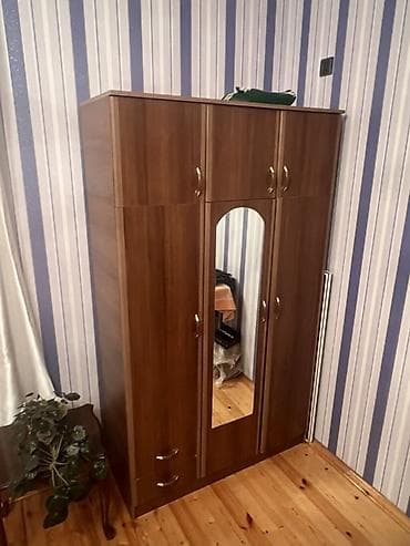 metbex dolabi: Üç qapılı paltar şkafı - Material: ağac teksturalı laminat (isti — 3