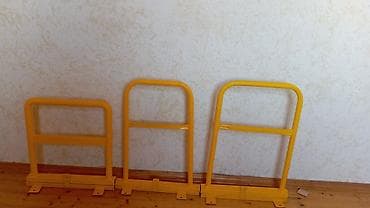 Parking nişanı,,, satılan mal geri qaytarılmır. Üzərində 5 ədəd bolt