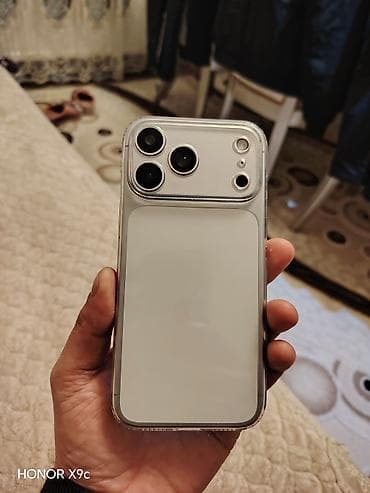 Telefon yenidi hediye verilib Pula ehtiyac oldugunan satilir