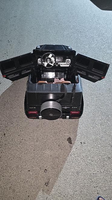 emo robot qiymeti: Uşaq üçün elektrikli miniatür avtomobil – Mercedes-Benz G-Class (AMG — 3