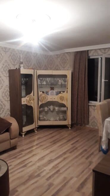 3 otaqlı, 81 kv. m, Yeni təmirli