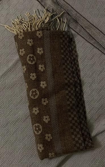 Комплекты одежды: 1 ci velur material calliopdan alinib her ikiside 15 m body boz - 18 — 9