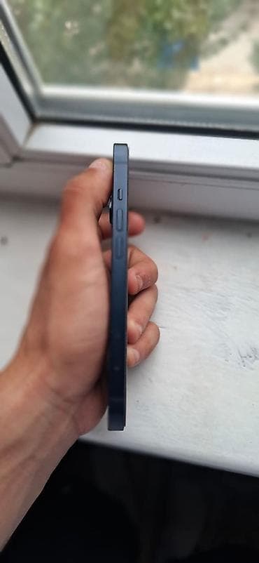 iphone adapteri: IPhone 13, 128 GB, Qara, Face ID — 4