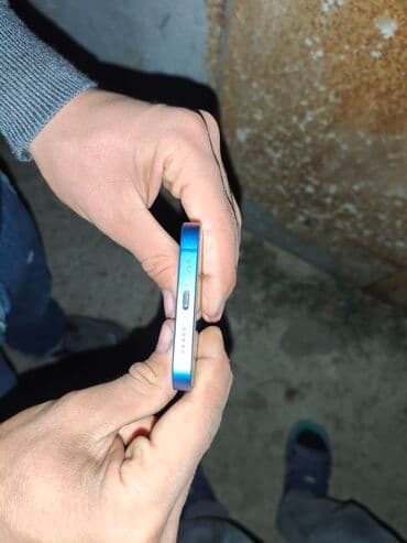 Техника для кухни: IPhone 13, 128 ГБ, Голубой, Face ID — 3