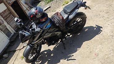 Bajaj 200 sm3, 2024 il — 2