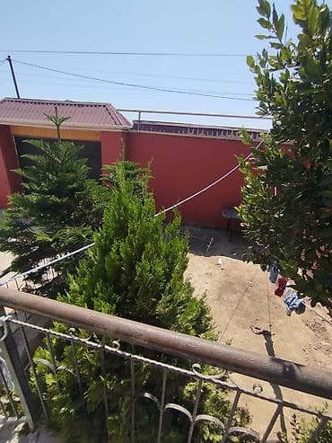 xocesen ev: 4 otaqlı, 130 kv. m, Orta təmir — 2