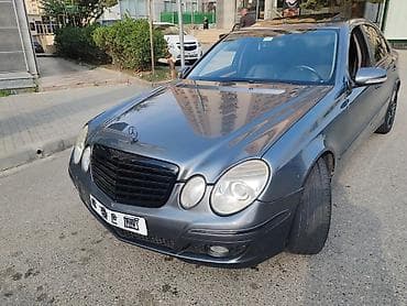 Mercedes-Benz E-Class (W211) sedan - Kuzov: sedan, tünd boz rəng -